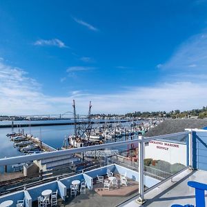 The Landing At Newport Condominium Hotel